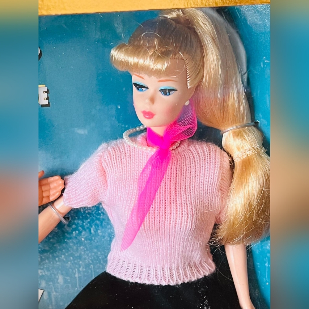 Barbie Loves Elvis Gift Set Collector Edition Dolls 1996 Mattel #17450 NRFB - Picture 4 of 9